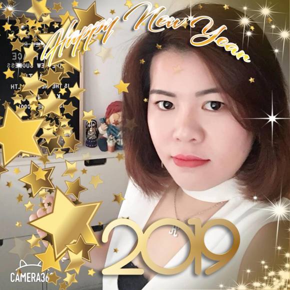 Meet your Posher, Lisa - Picture 1 of 1